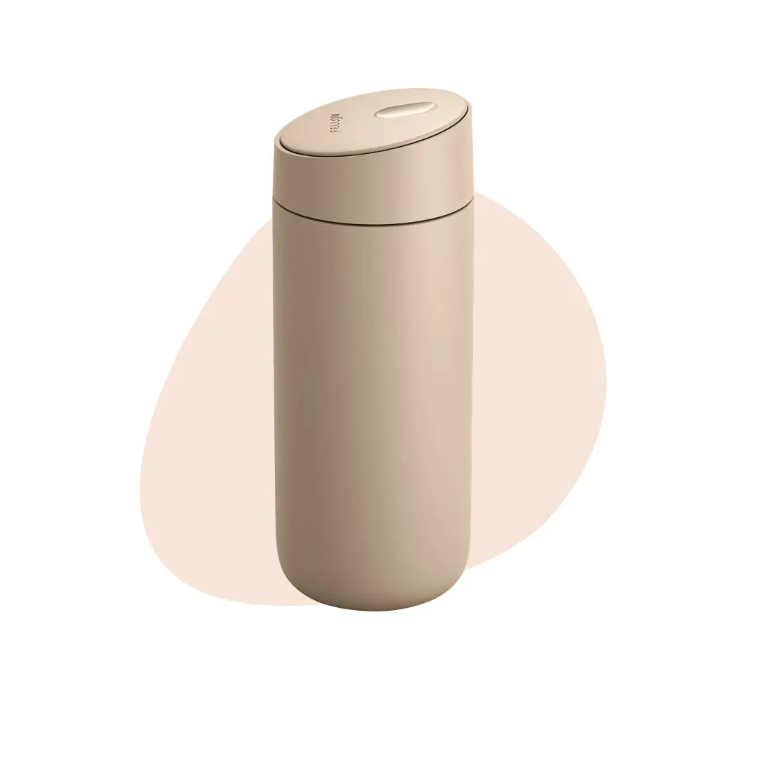 Fellow Carter Slide Mug kubek termiczny piaskowy 473ml